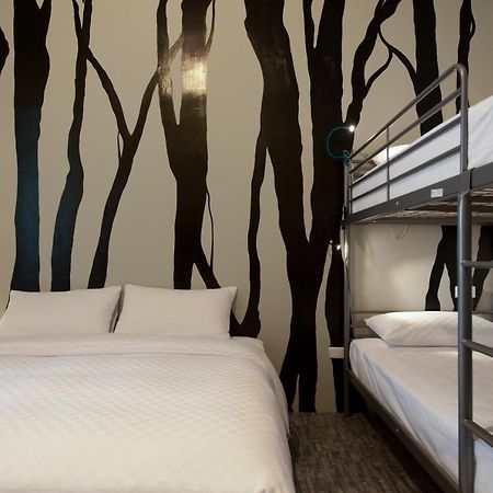เลโอ 111 เค-อารีนา Hotel เกาสง ภายนอก รูปภาพ