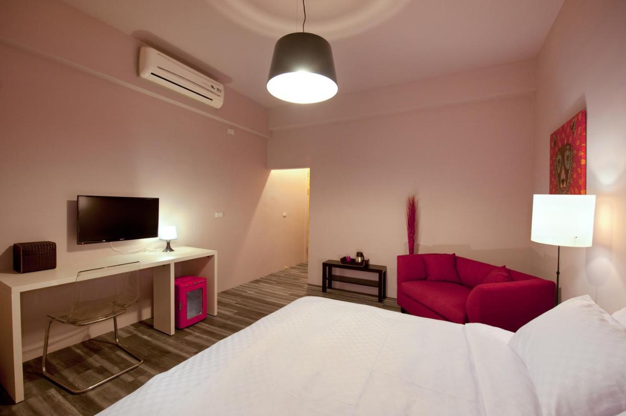 เลโอ 111 เค-อารีนา Hotel เกาสง ภายนอก รูปภาพ
