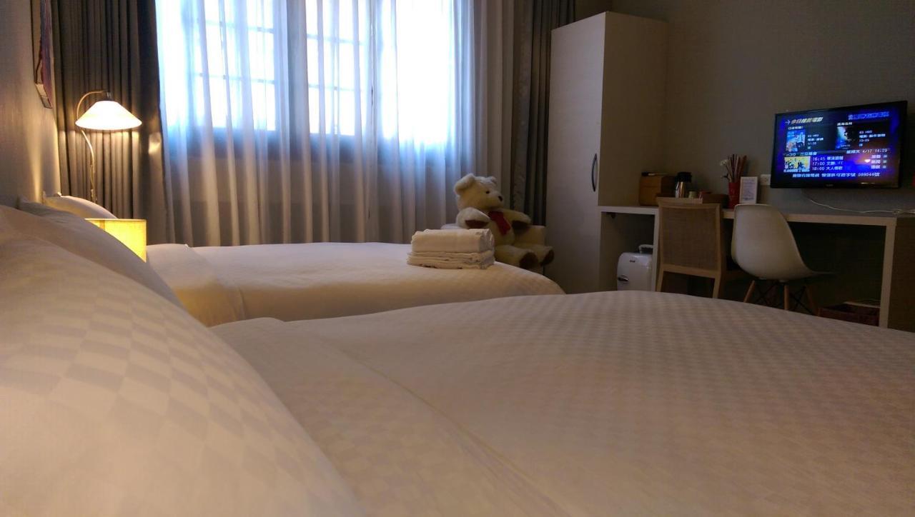 เลโอ 111 เค-อารีนา Hotel เกาสง ภายนอก รูปภาพ